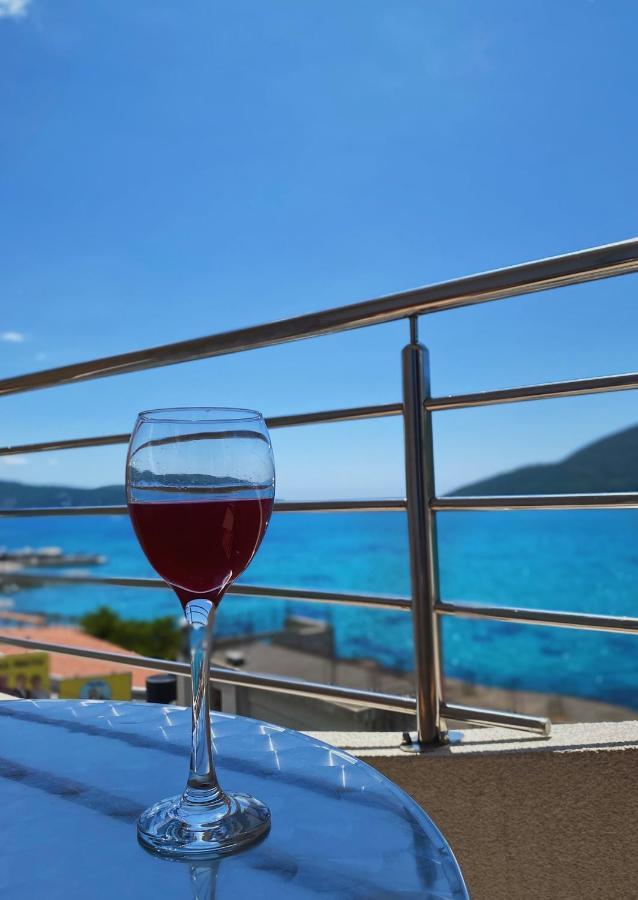Apartments Bellevue - Otasevic Herceg Novi Esterno foto