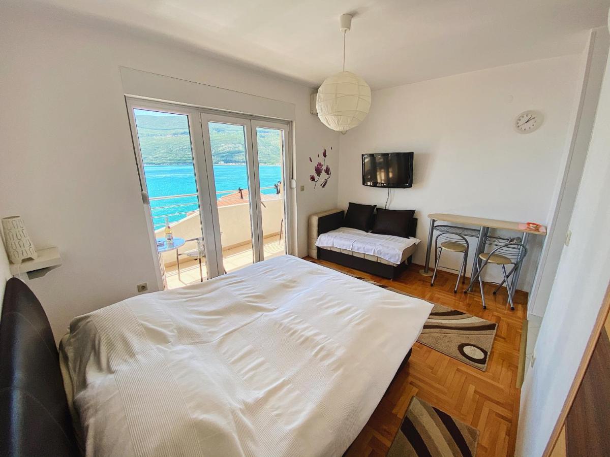 Apartments Bellevue - Otasevic Herceg Novi Esterno foto