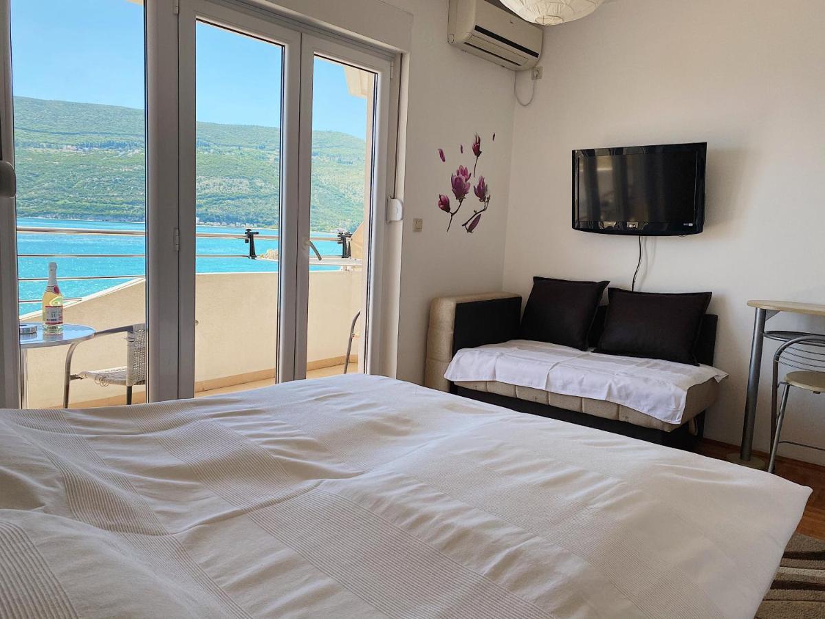 Apartments Bellevue - Otasevic Herceg Novi Esterno foto