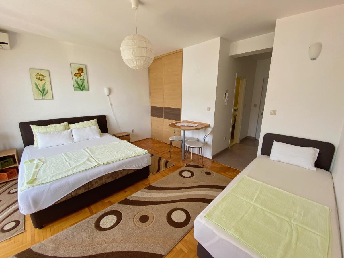 Apartments Bellevue - Otasevic Herceg Novi Esterno foto